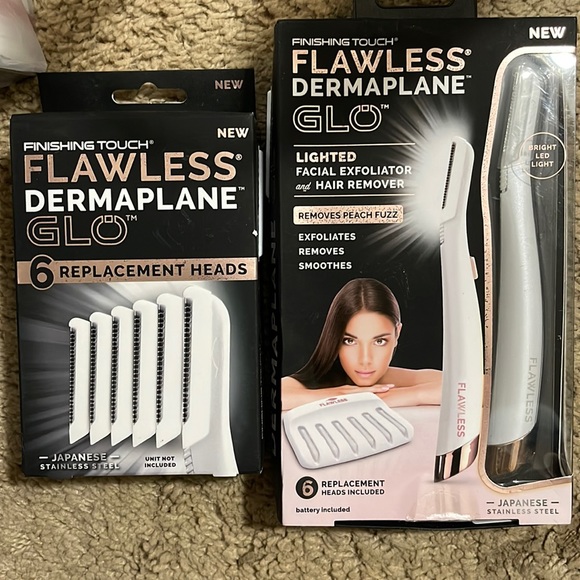 Finishing Touch Skincare Finishing Touch Flawless Dermaplane Glo Lighted Facial Exfoliator